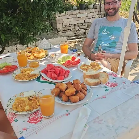 Accommodatie bij particulieren Isaraj Gjirokastër