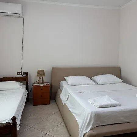 Rum i privatbostad Isaraj